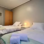 Parola Apartment